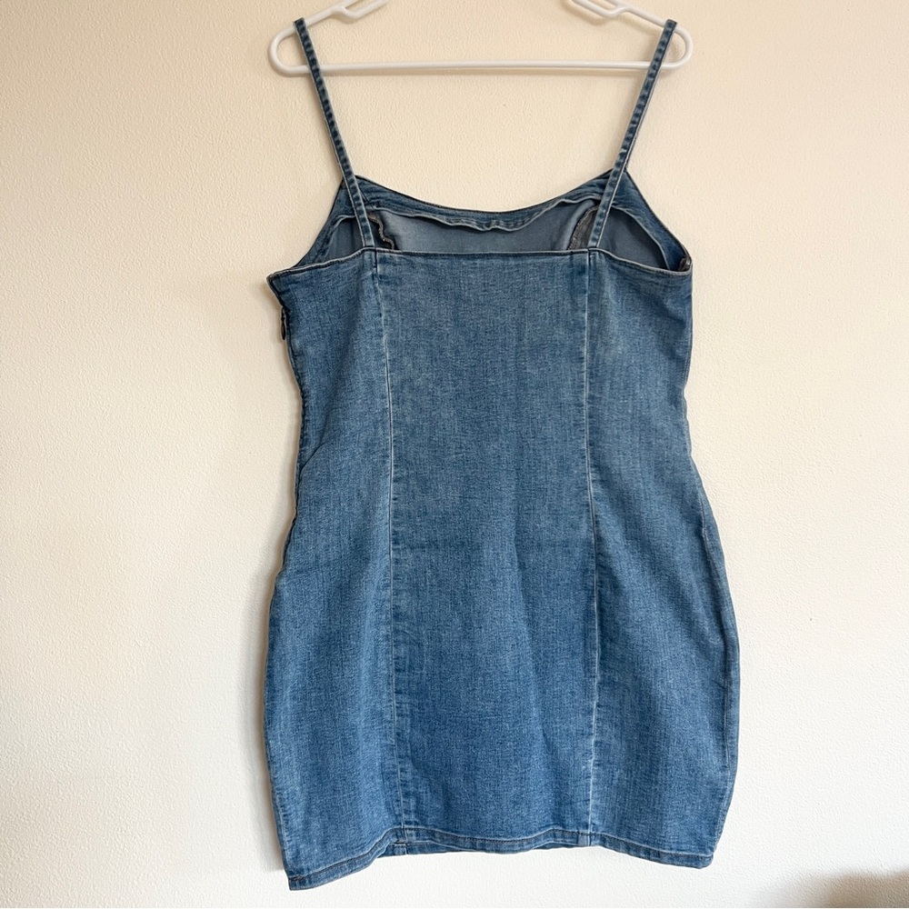 H&M | Denim Dress - Picture 4 of 8